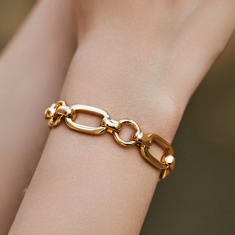 Gold Tone Mixed Oval Link Toggle Bracelet — second view