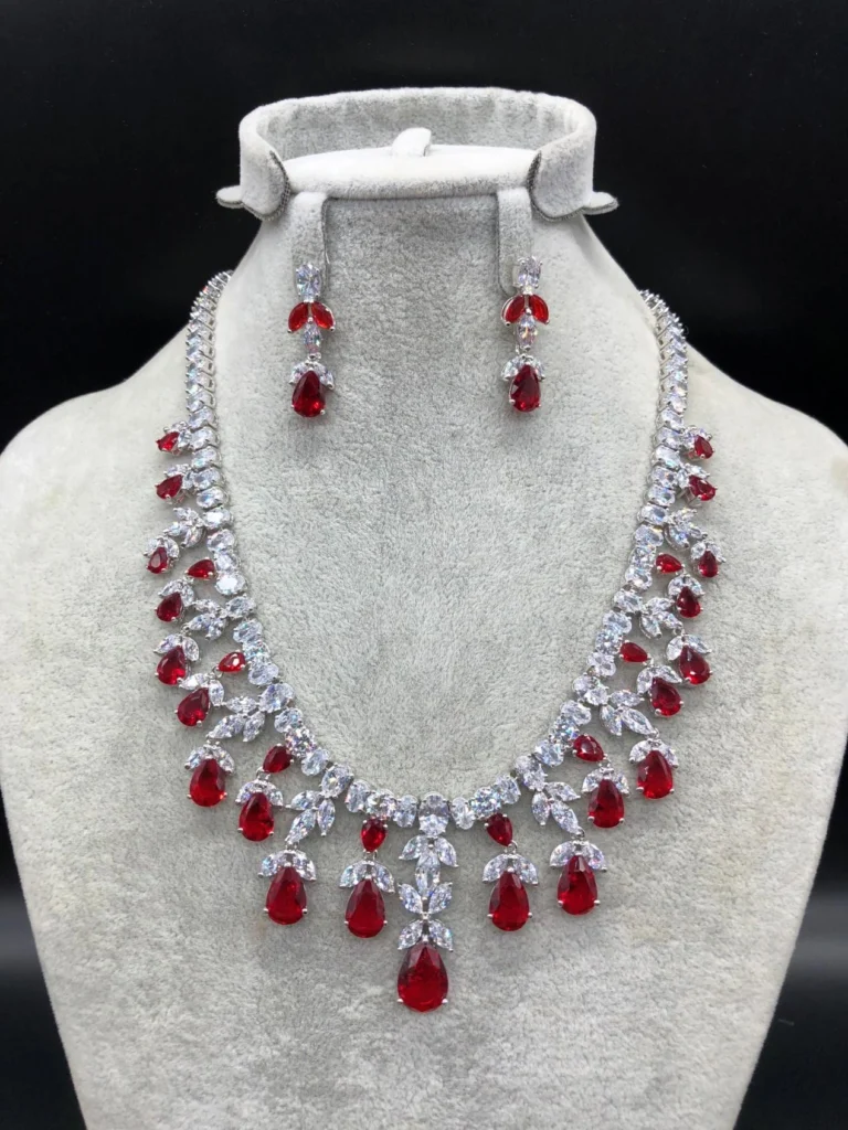 Red Pear Fringe Necklace Set — product view