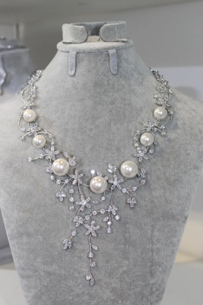Pearl Effect Floral Fringe Jewelry Set — product view