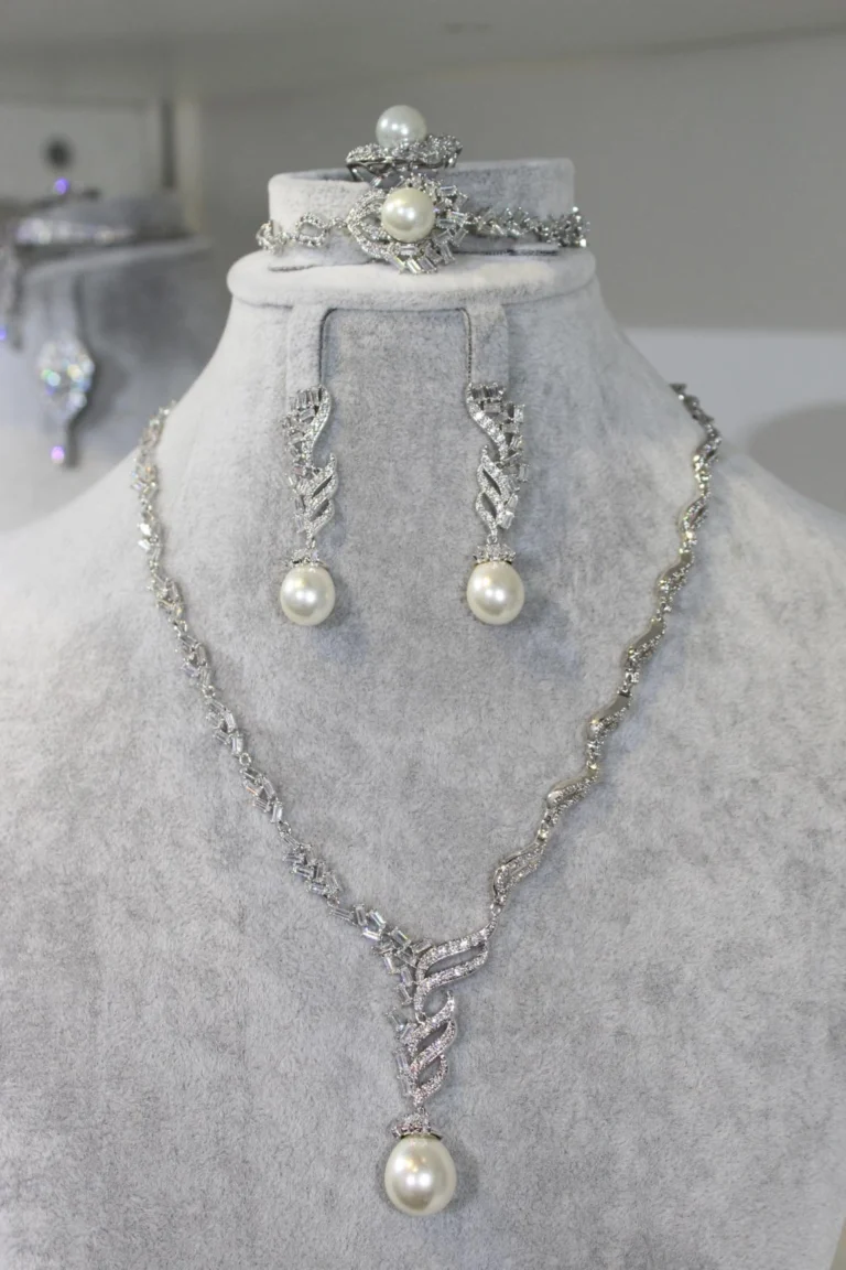 Pearl Effect Ribbon Pendant Jewelry Set — product view