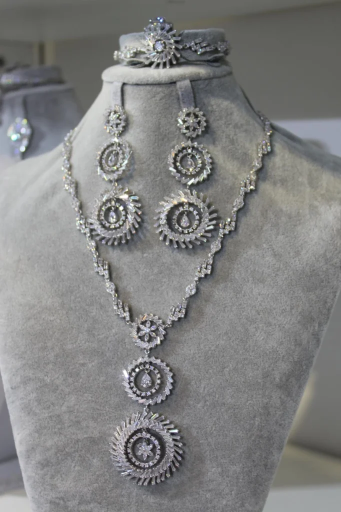 Clear Diamond Medallion Cascade Jewelry Set — product view