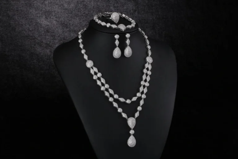 Clear Layered Oval Drop Jewelry Set — product view