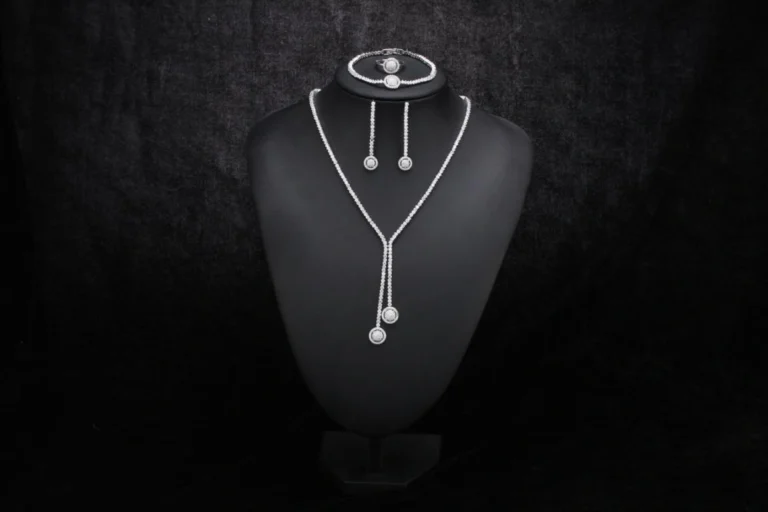Clear Twin Line Drop Jewelry Set — product view