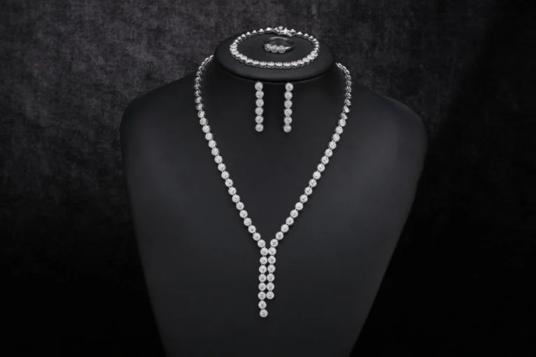 Clear Linear Cascade Y Jewelry Set — product view